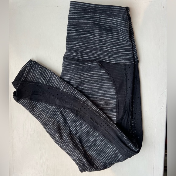 Lululemon Wunder Under Legging Size 6 - Picture 1 of 9